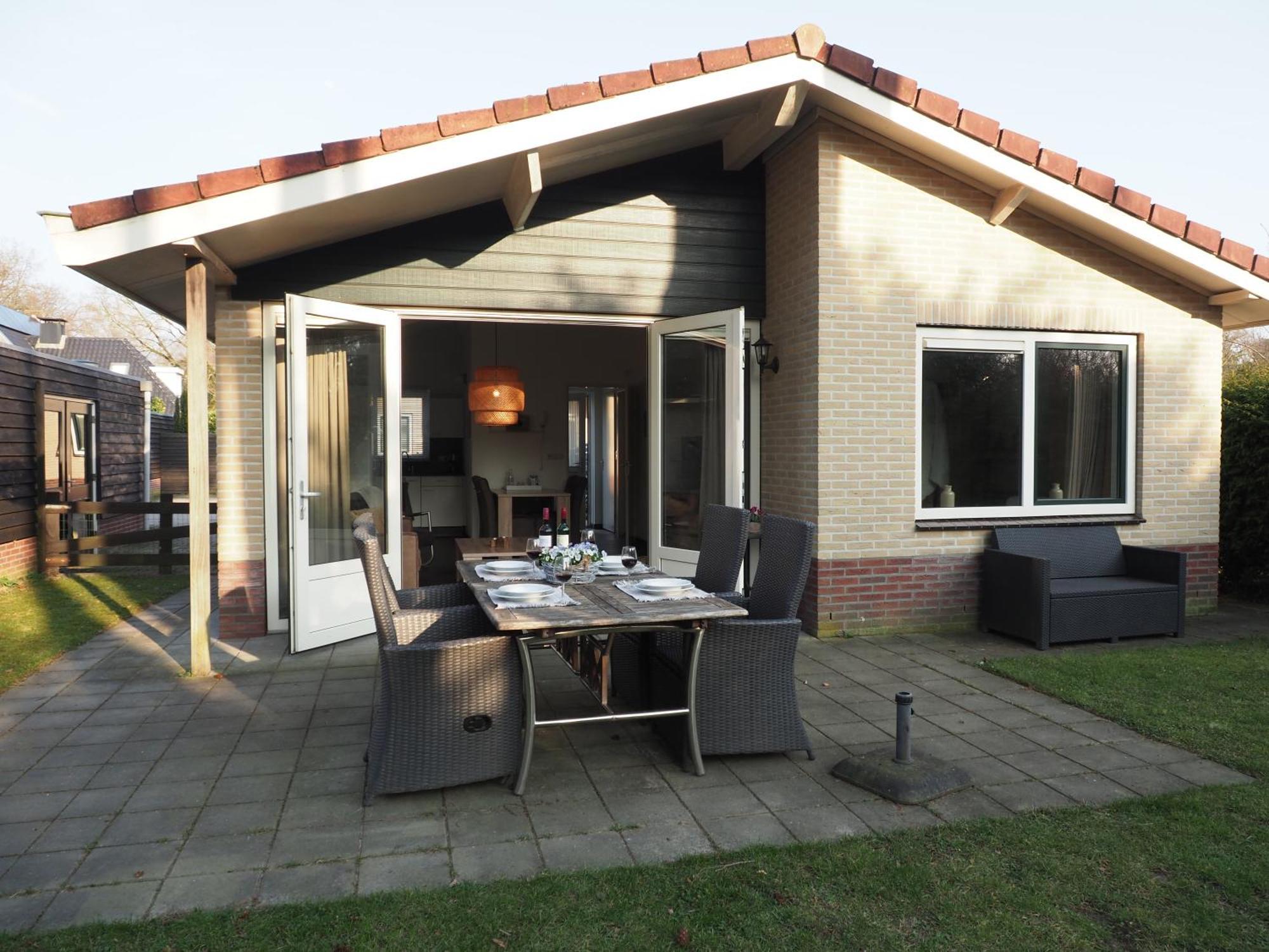 Villa Huinerhofje 3 - Vrijstaand, Grote Tuin, Rust En Veel Privacy Nabij Uitgestrekte Bossen Putten Exterior foto