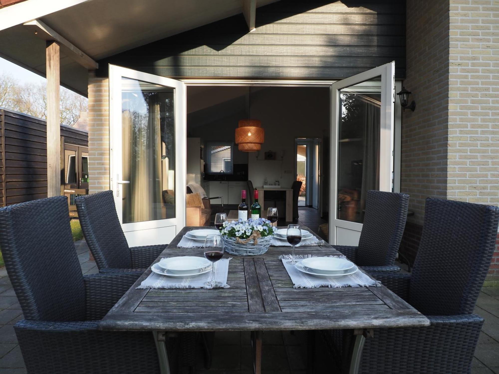 Villa Huinerhofje 3 - Vrijstaand, Grote Tuin, Rust En Veel Privacy Nabij Uitgestrekte Bossen Putten Exterior foto